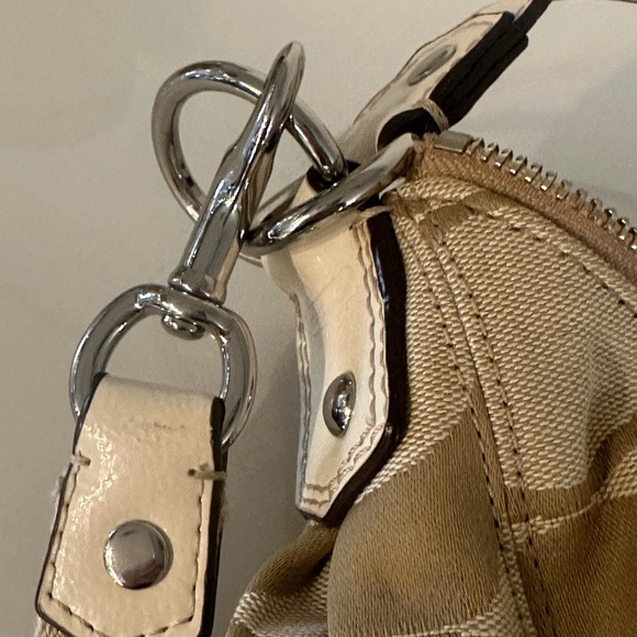 Authentic COACH Signature 2Way Shoulder Bag Canvas Leather - Picture 6 of 8